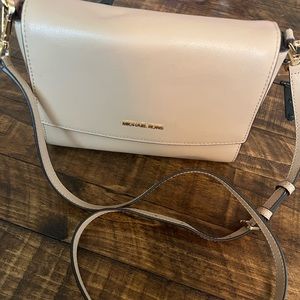 Michael Kors crossbody